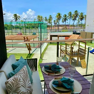 https://mana-beach-experience-praia-de-muro-alto.portodegalinhashotels.com