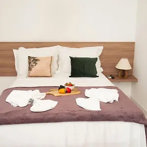 https://charmoso-flat-boutique-em-muro-alto-no-mana-beach-experience.portodegalinhashotels.com